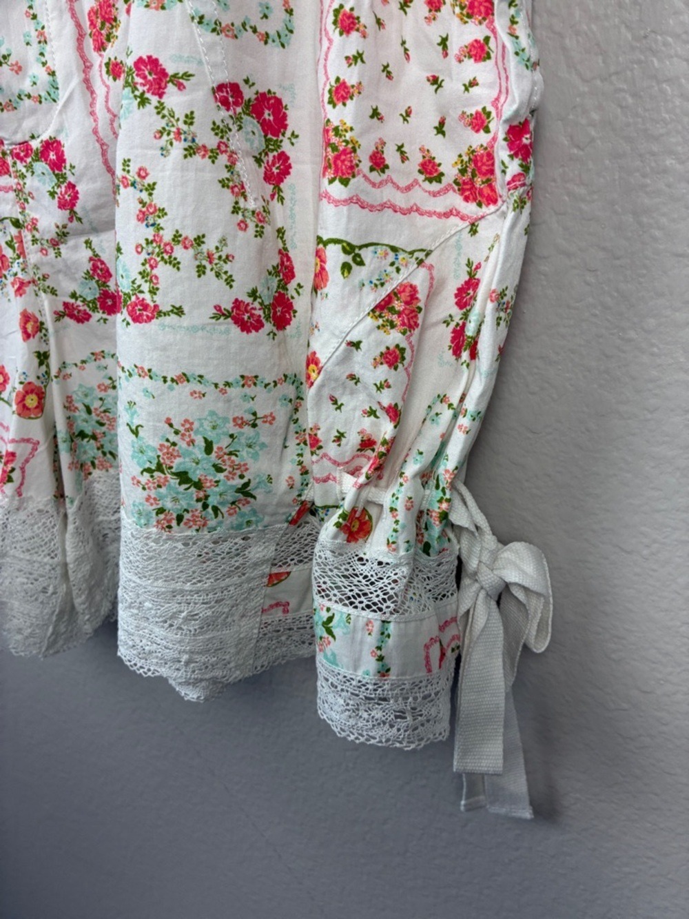 Free People White Floral High-Waist Lace Trim Shorts - Picture 8 of 9